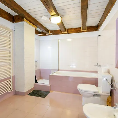 Luna Appartement *